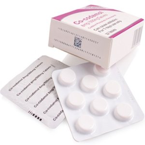 Codificadora e impresora para cajas de medicamento en la industria farmacéutica